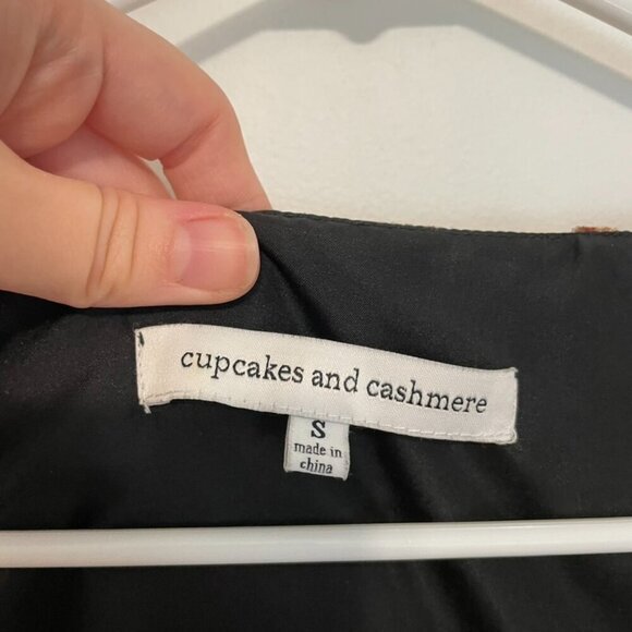 CUPCAKES AND CASHMERE ANTHROPOLOGIE Valda Velvet Burnout Dress Black Bell Sleeve - Picture 6 of 14